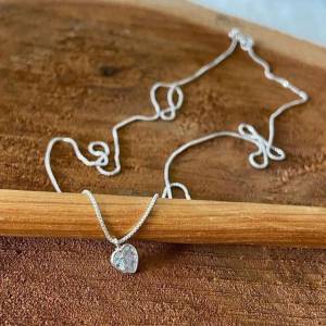 Colar Feminino Ponto De Luz Corao