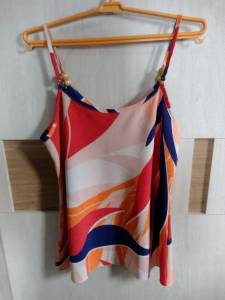 Blusa Alcinha Ajustvel -seminova
