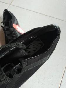 Tnis Vans