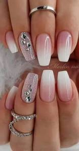 Preciso De Manicure