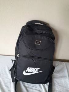 Vendo Esta Mochila, Usada Apenas Uma Vez