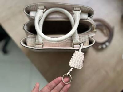 Bolsa Dkny 100% Couro Nova