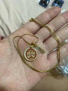 Colar Do Direito Banhado A Ouro