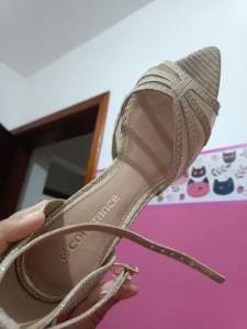 Sandlia Original Constante Tamanho 37 Bege E Dourado