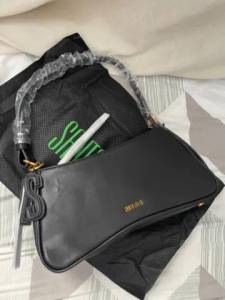 Bolsa Santa Lolla