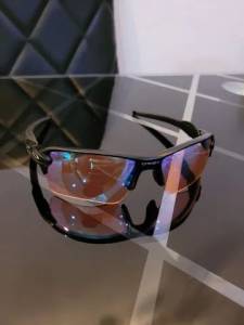 culos Oakley