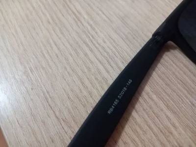 culos Rayban Unissex.