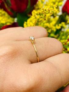 Anel Solitrio Em Ouro 18k