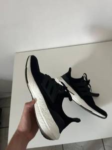 Tnis Adidas Ultraboost 21