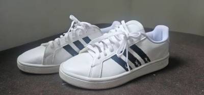 Tnis Adidas
