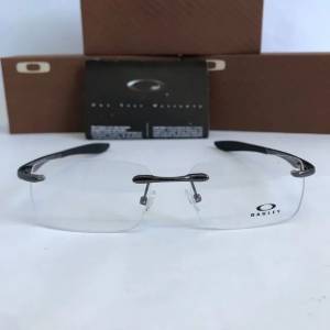 culos Oakley Evade Titanium Armao Resistente E Elegante