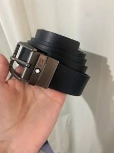 Cintos Da Ferragamo E Montblanc