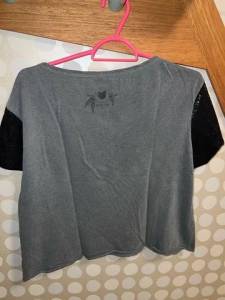 Blusa Rosa Ch Com Paet Nas Mangas Original