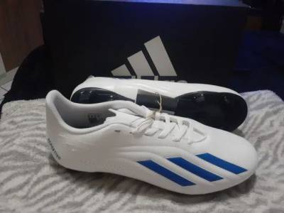 Adidas Futsal!