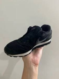 Tnis Nike- Md Runner 2