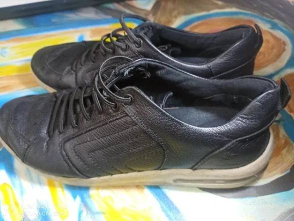 Sapato  De  Couro  N  39