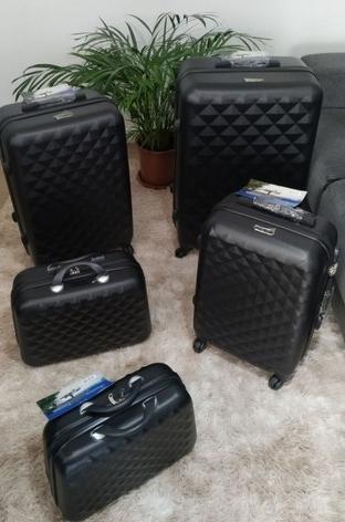 Malas De Viagem. (nova).
