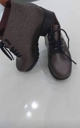 Bota Melissa