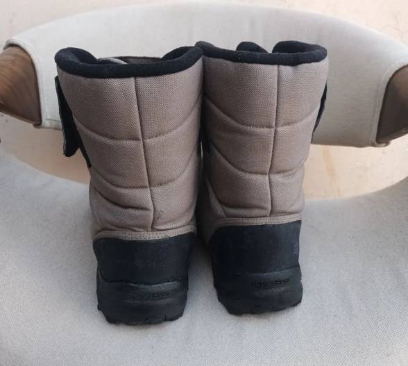 Bota De Inverno Quechua Tamanho 42