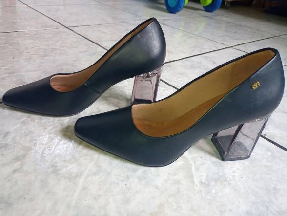 Salto Alto Feminino Preto Com Salto Transparente