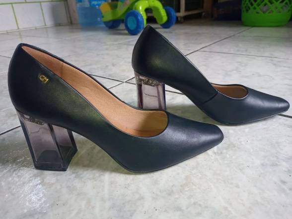 Salto Alto Feminino Preto Com Salto Transparente