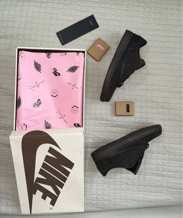 Nike Air Force 1 Low Velvet Brown - Travis Scott