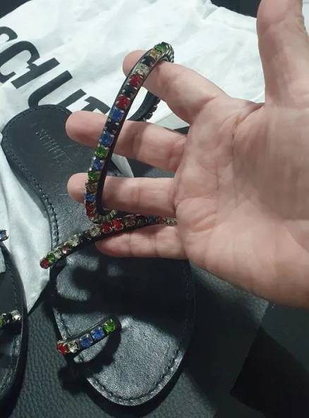 Rasteira Schutz Nova Com Pedrarias