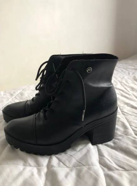 Bota Coturno Feminina Preta