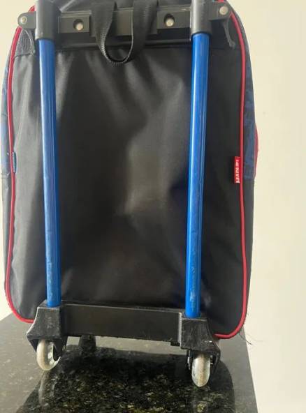 Mochila De Rodinha Homem Aranha  - Usada