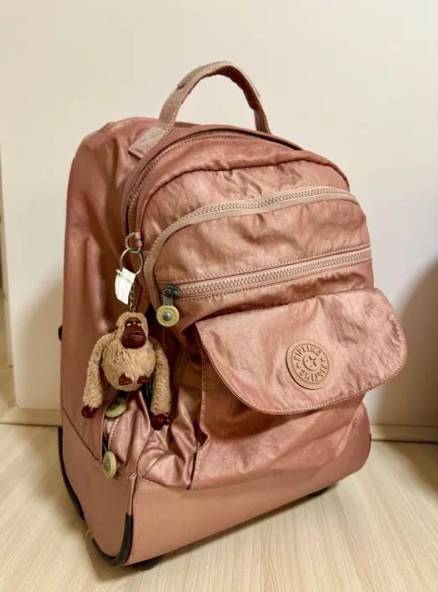 Mochila Kipling Com Rodinhas Rosa