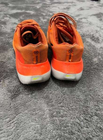 Tnis Nike Zoomx Laranja
