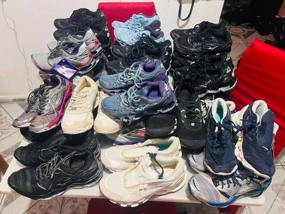 Lote De Tnis Diversos De Mizuno