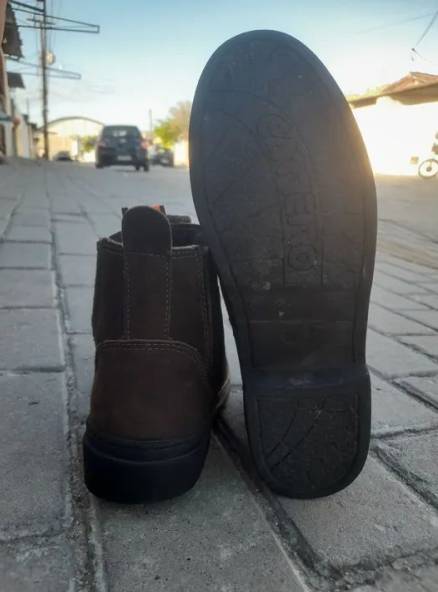 Bota De Couro Marrom - Masculina Tamanho 37