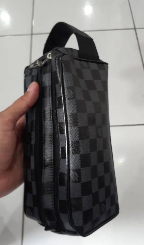 Bolsa De Mo Necessrie Material Couro Legtimo