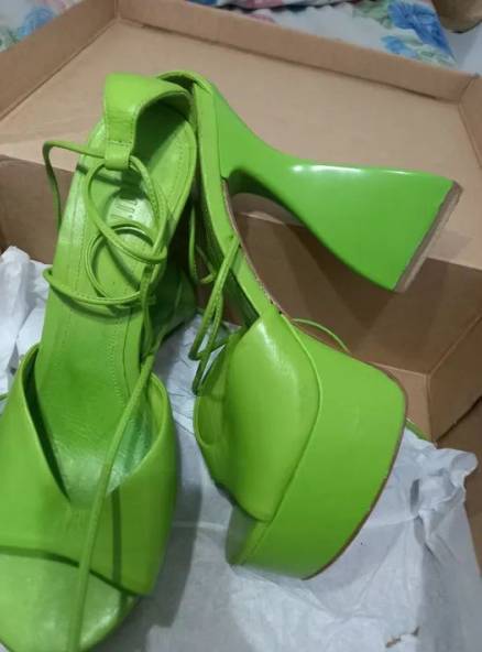 Luxuoso Sapato Schuthz 38 Verde
