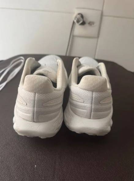 Tnis New Balance 1080 V13 Fresh Foam Branco N43