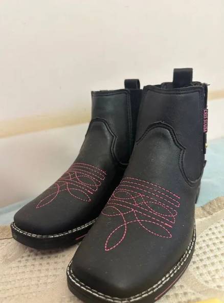 Bota Estilo Country Feminina