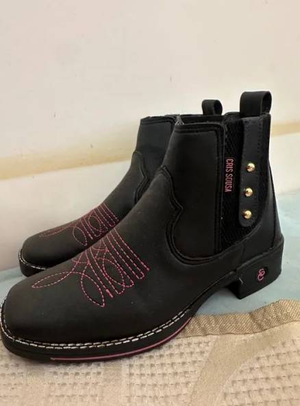 Bota Estilo Country Feminina