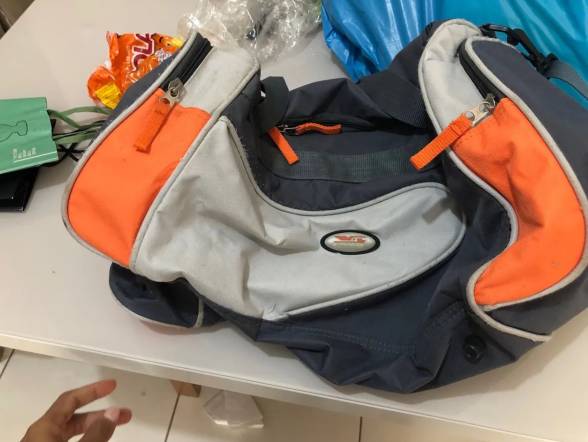 Bolsa De Viagem Cinza E Laranja
