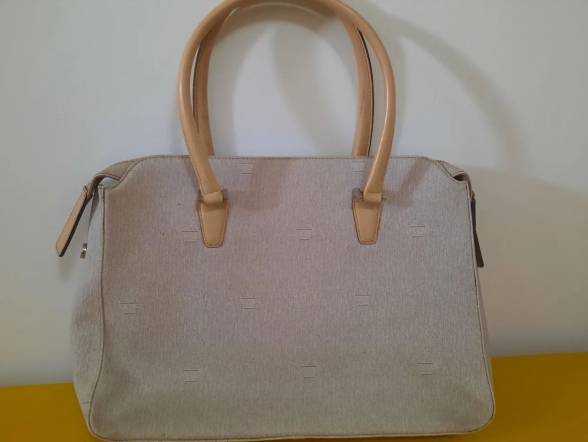 Bolsa De Mo Bege De Couro
