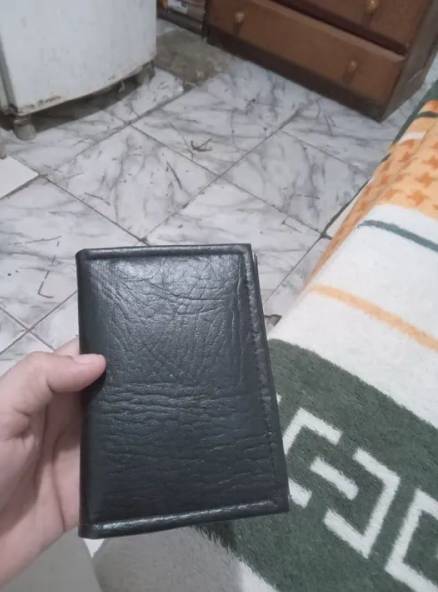 Carteira Masculina Couro Legtimo.30$