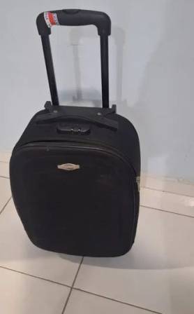 Mala Pequena De Viagem Pra Vender Logo