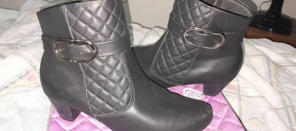 Botas Pretas Picadilly De Cano Curto