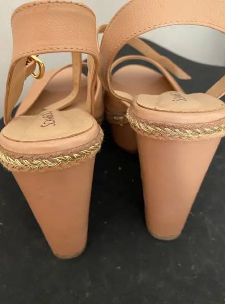 Sandlia Scamboo