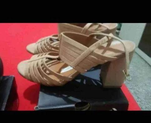 Sandlia Feminina Bege