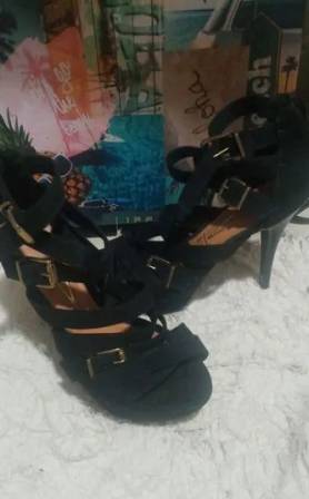 Sandlia Feminina Preta