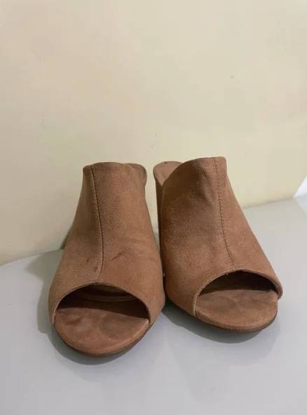 Sandlia Mule Com Salto