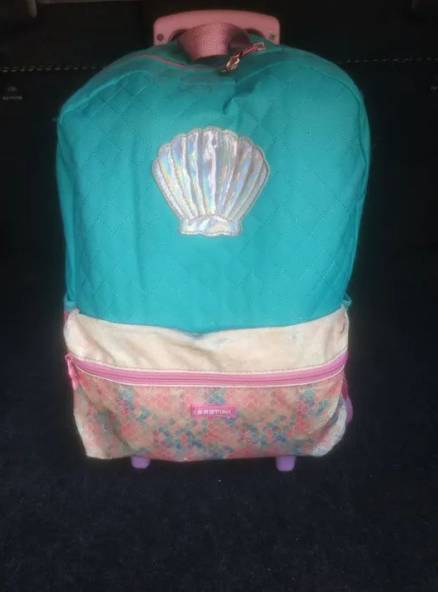 R$ 85,00 Mochila De Rodinhas Sestini - Sereia