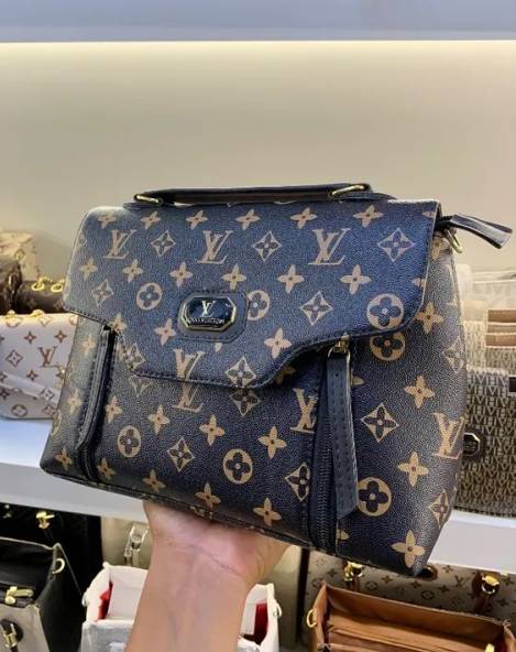 Bolsas Masculinas E Femininas