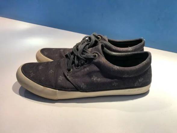 Tenis Osklen Sk8 42